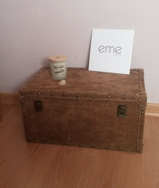 Baúl de polipiel de Muy Mucho, Vela de Mr Wonderful