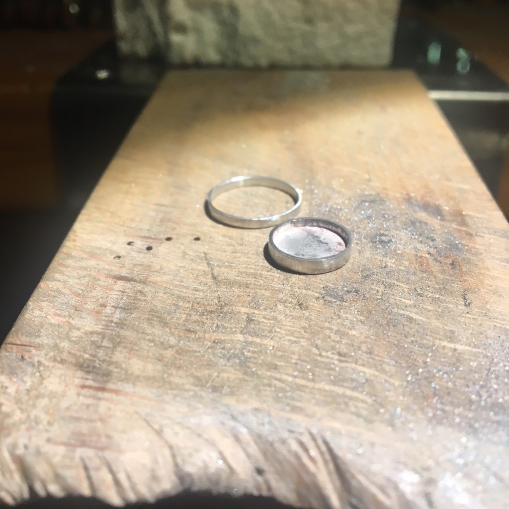 2. Brazo de la sortija hecho