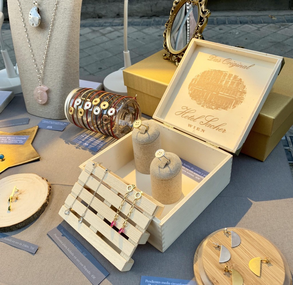 Detalles de nuestro stand en el evento Salesas Village, Madrid